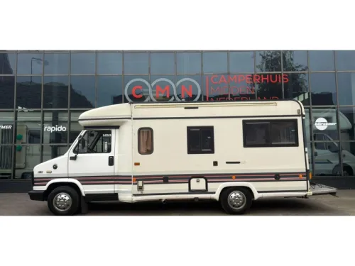 B&uuml;rstner T 620 FaceToFace, Fixed bed, 2.5 photo: 5