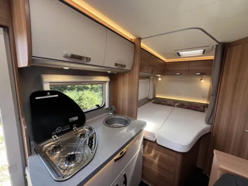 Weinsberg CaraLoft 600 MF 1st Owner NL | Ready for holiday photo: 14