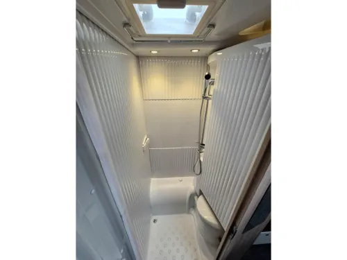 Sunlight A 72 6 belted and sleeping places photo: 12