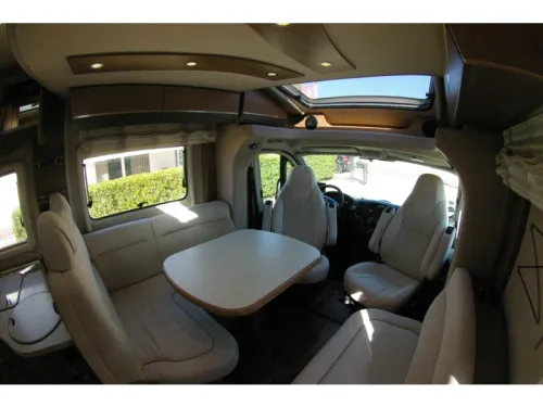 Hymer T 698 CL Queensbed, Hubdach, Garage Foto: 3