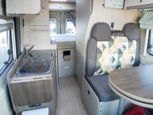 P&ouml;ssl 2win, 6 Meter Van conversion, Towing hitch, Diesel heater photo: 11