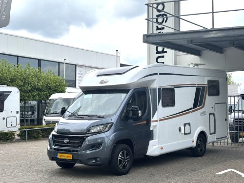 B&uuml;rstner Lyseo Limited 690 G 9-TR AUT ENKELE BEDDEN + HEFBED photo: 4