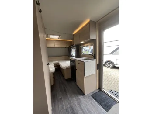 Weinsberg CaraLife 470 EU AIRCO-EINZELBETTEN Foto: 7