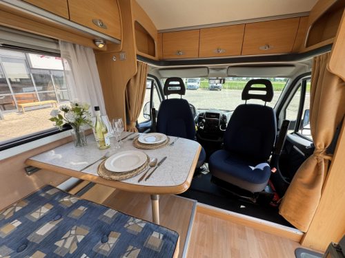 Homecar P 561 Motorairco Franz&ouml;sisches Bett Foto: 15