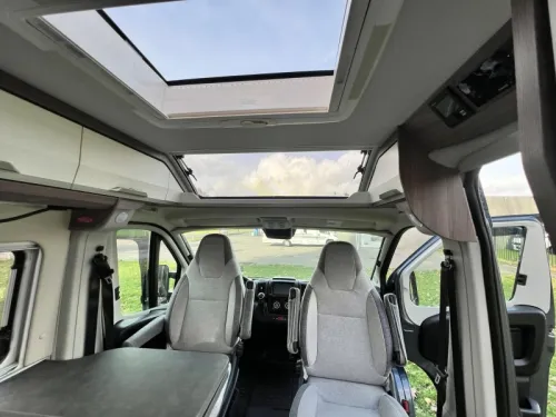 Knaus Van I 5,99 Meter 9T Automatik Foto: 20
