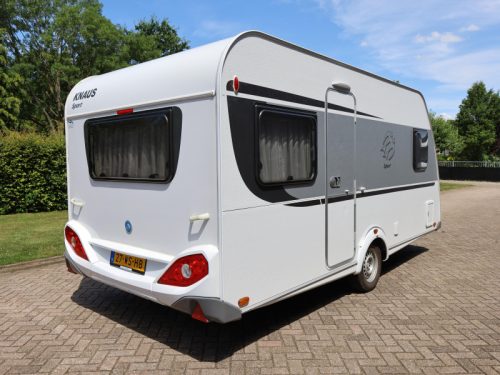 Knaus Sport 450 FU including awning photo: 3