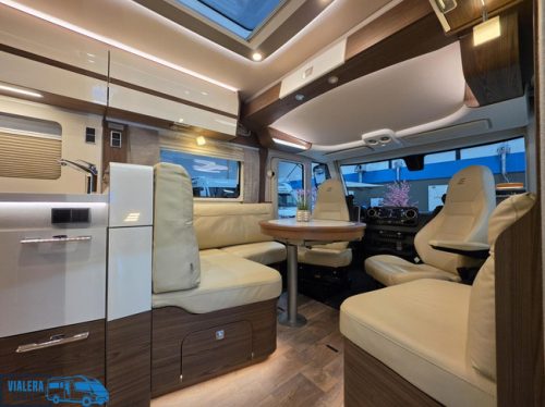 Hymer BML-I 880 *Automaat 170pk*Levelsysteem* BOMVOL!! Foto: 2