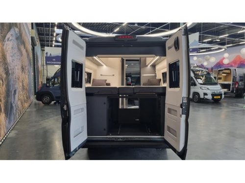 Adria Twin Supreme 640 SLB Foto: 11