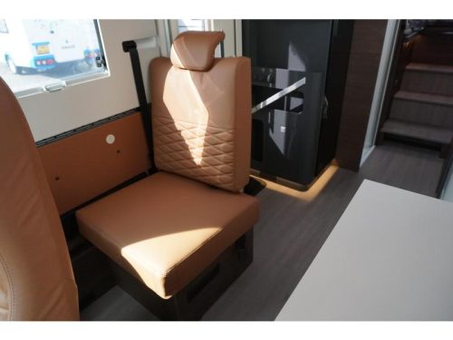 Adria Sonic Supreme 700 DL Automatic 180 HP photo: 7