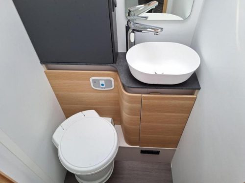 Adria Matrix Axess 650 SL 5-PERSONS photo: 7