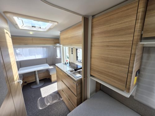 Adria Altea 492 UL Rondzit camas individuales '18 foto: 14