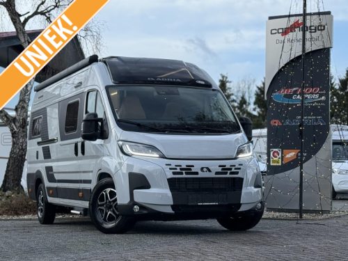 Adria Twin Supreme 640 SGX 180PK - Heavy Chassis Foto: 0