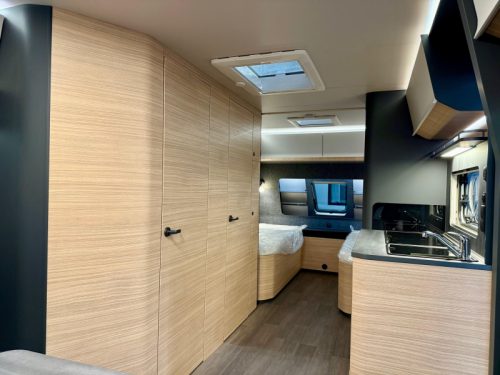 Hobby Maxia 585 UL MOVER + Kassettenmarkise Foto: 1