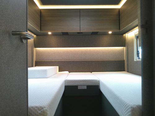 Dethleffs Trend 7057 EBL face to face lage bedden Foto: 11