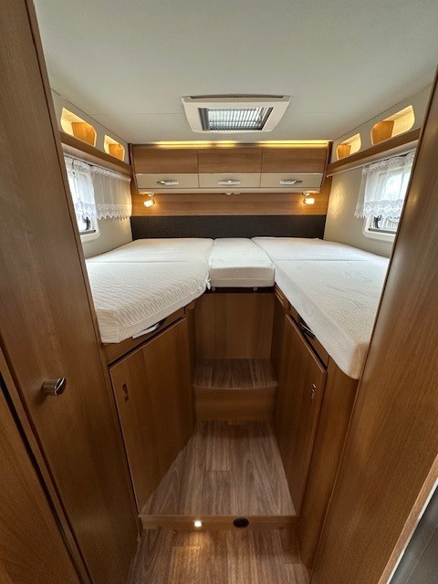 Knaus Van I 650 MEG Platinum Selection, automatic photo: 7