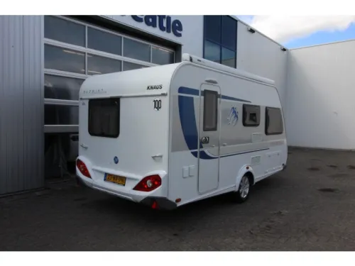 Knaus Sudwind Silver Selection 420 QD Rangierhilfe Thule 6300 Vorzelt Foto: 1