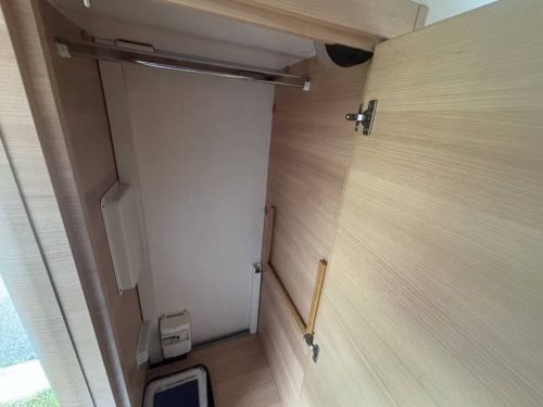 KNAUS R11 foto: 16