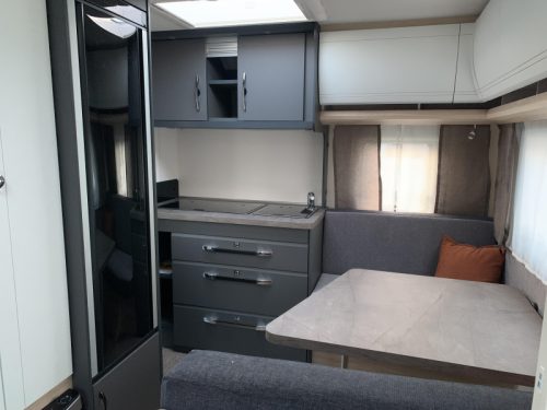 Hobby De Luxe 400 SFE Modell 2026 Foto: 5