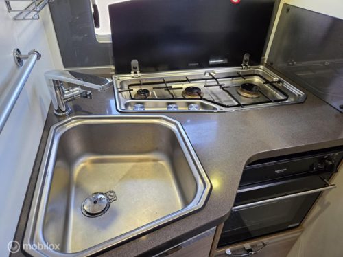 Adria CORAL S 670SL 148PK ☆Enkele bedden, Solar, AUTOMAAT☆ foto: 14