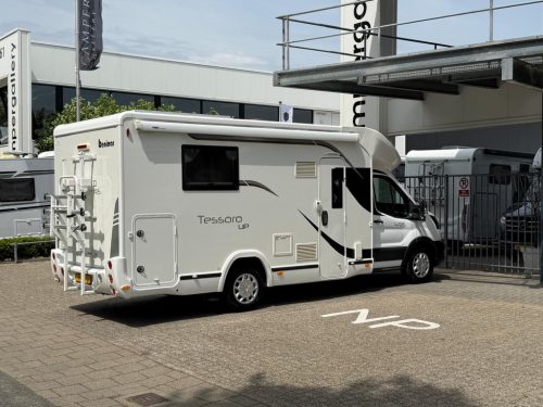 Benimar Tessoro 495 UP QUEEN BED + POP-TOP ROOF XXL GARAGE 6.99M photo: 19