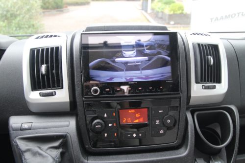 Lmc Cruiser T 731 Premium  photo: 16