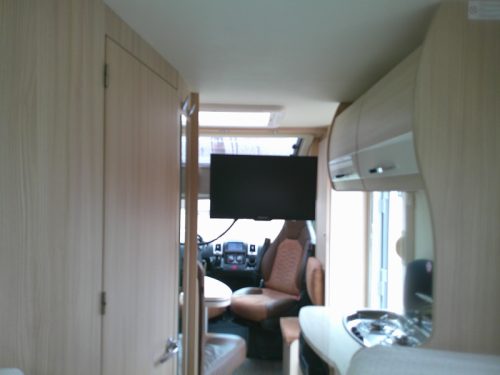 B&uuml;rstner Travel Van 620 Kompaktes Wohnmobil Foto: 10