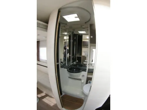 Challenger Mageo 291 Cruise Edition Top layout, 2x Drop-down bed. photo: 12