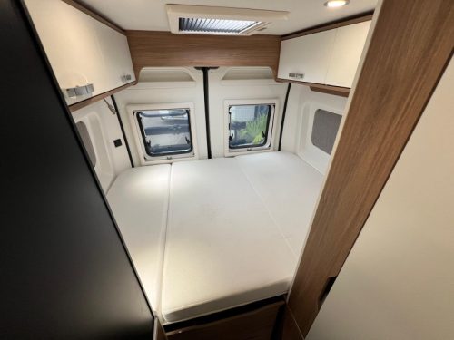 Pilote V 600 G Awning, Bicycle Rack, TV, photo: 2
