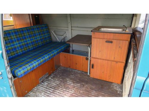 Volkswagen T2b Panelvan Westfalia avec int&eacute;rieur camping-car photo : 2