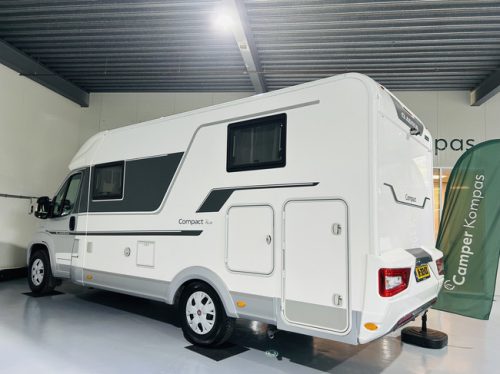 Adria COMPACT SL Plus ! with twin beds photo: 9