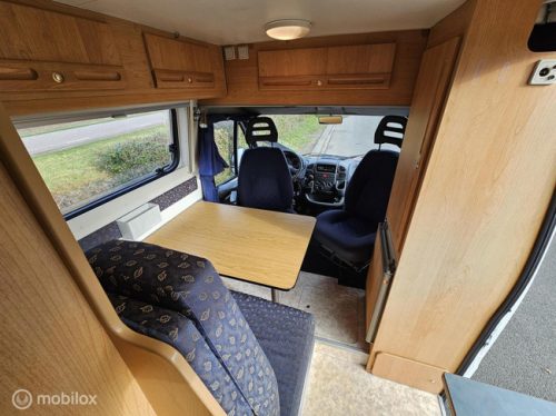 Camper van P&ouml;ssl 2 Win Camper van 2.8JTD ☆Asientos giratorios-Cama fija-128cv☆ foto: 11
