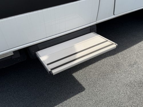 Mercedes-Benz Sprinter / Kostenlose Unterstellm&ouml;glichkeit Foto: 2