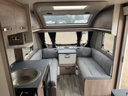 Sprite Mondial 470 SE French bed photo: 7