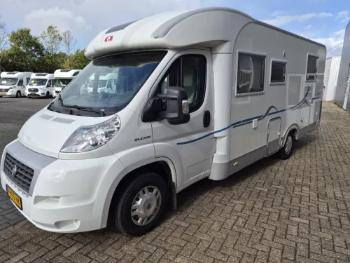 Adria Coral S 690 SP Queensbed, Fahrradtr&auml;ger Foto: 2
