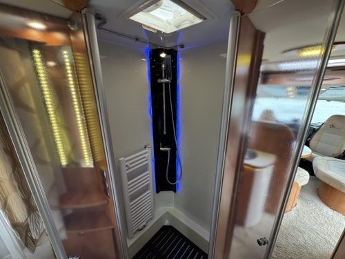Autostar Prestige 720 I LC ALDE Queensbed Foto: 16
