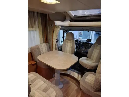 Chausson Sweet MAXI 670 130HP Drop-down bed Air conditioning photo: 16