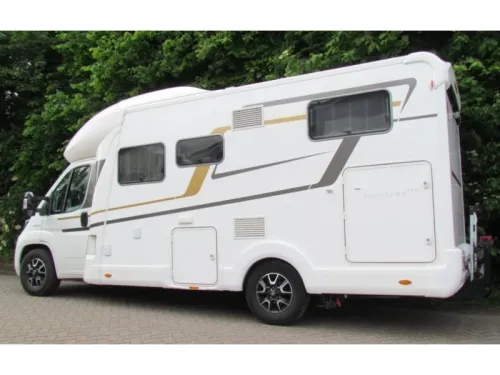Eura Mobil Profila RS 695 EB L&auml;ngsbett, Hubbett, Automatik Foto: 10