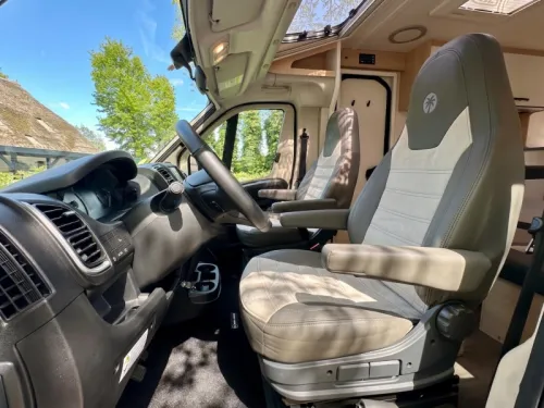 Sunlight Adventure Edition V66 |Fiat | 8-Gang Automatik Foto: 2