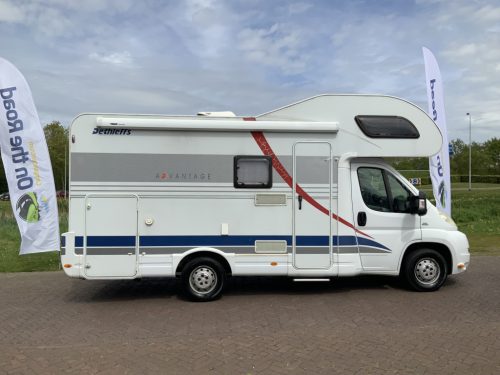 Detlheffs A 5881 Fiat 2.3 130 HP, Alcove, Bunk bed, 5 seats and 6 berths, Shows signs of use, Year 2007 Camper centrum on the road photo: 28