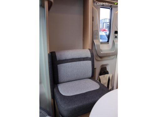 Knaus Sun Ti 700 MEG 140hp Automatic | Inverter | Single beds | Separate shower | Bearlock | Maxxfan | Double floor | SOG toilet pic: 10
