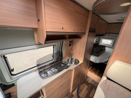 Knaus Boxstar Freeway 630 ME Levelsysteem met VB Lucht photo: 7