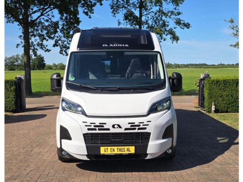 Adria Twin 640 SGX Supreme photo: 3