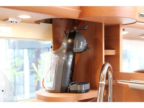 Carthago Chic C-Line I 4.9 LE-L Single beds + Pop-top roof  photo: 49