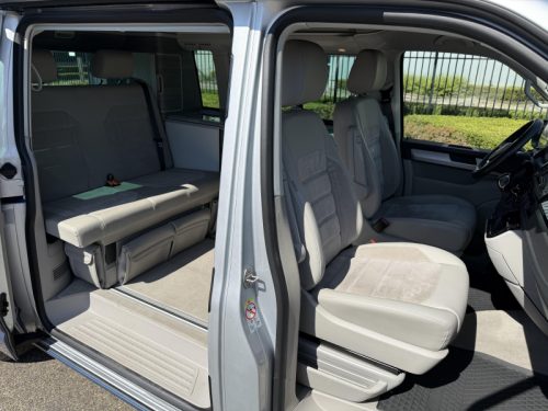 Volkswagen T6 California Ocean 2017 204HP 103,000KM DSG photo: 6