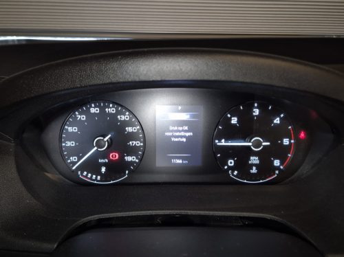 Adria SONIC SUPREME 700DL 161 HP AUTOMATIC ONLY 11,366 KM MANY OPTIONS SOLAR AIR CONDITIONING 16 INCH RIMS SINGLE BEDS POP-TOP ROOF photo: 11