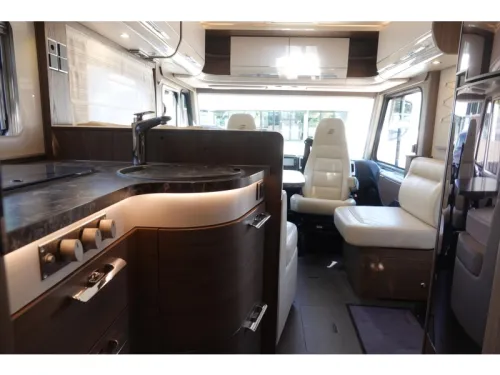 Hymer B Klasse 704 PL 2-Personen-Ausf&uuml;hrung Foto: 16