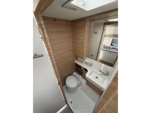Dethleffs Camper Avantgarde 460 EL Muy completo foto: 14