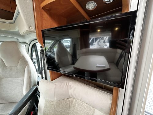 Carthago Chic C-Line I 4.2 Querbetten/2015/Euro-5/6.7M Foto: 24
