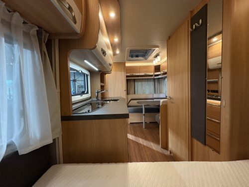 Knaus Sudwind Silver Selection 420 QD luifel - fietsdrager  foto: 22