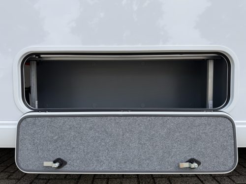 Frankia Platin Plus Final Edition Round seating with length bed photo: 6